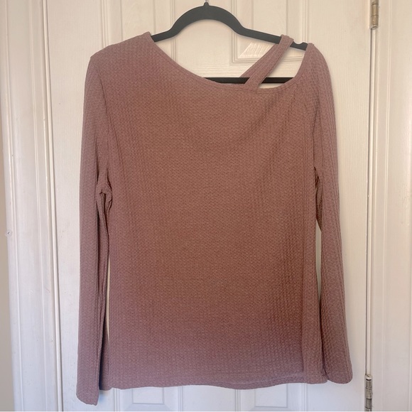 Cute Spring Cold Shoulder Ribbed Soft Shirt - Picture 2 of 5